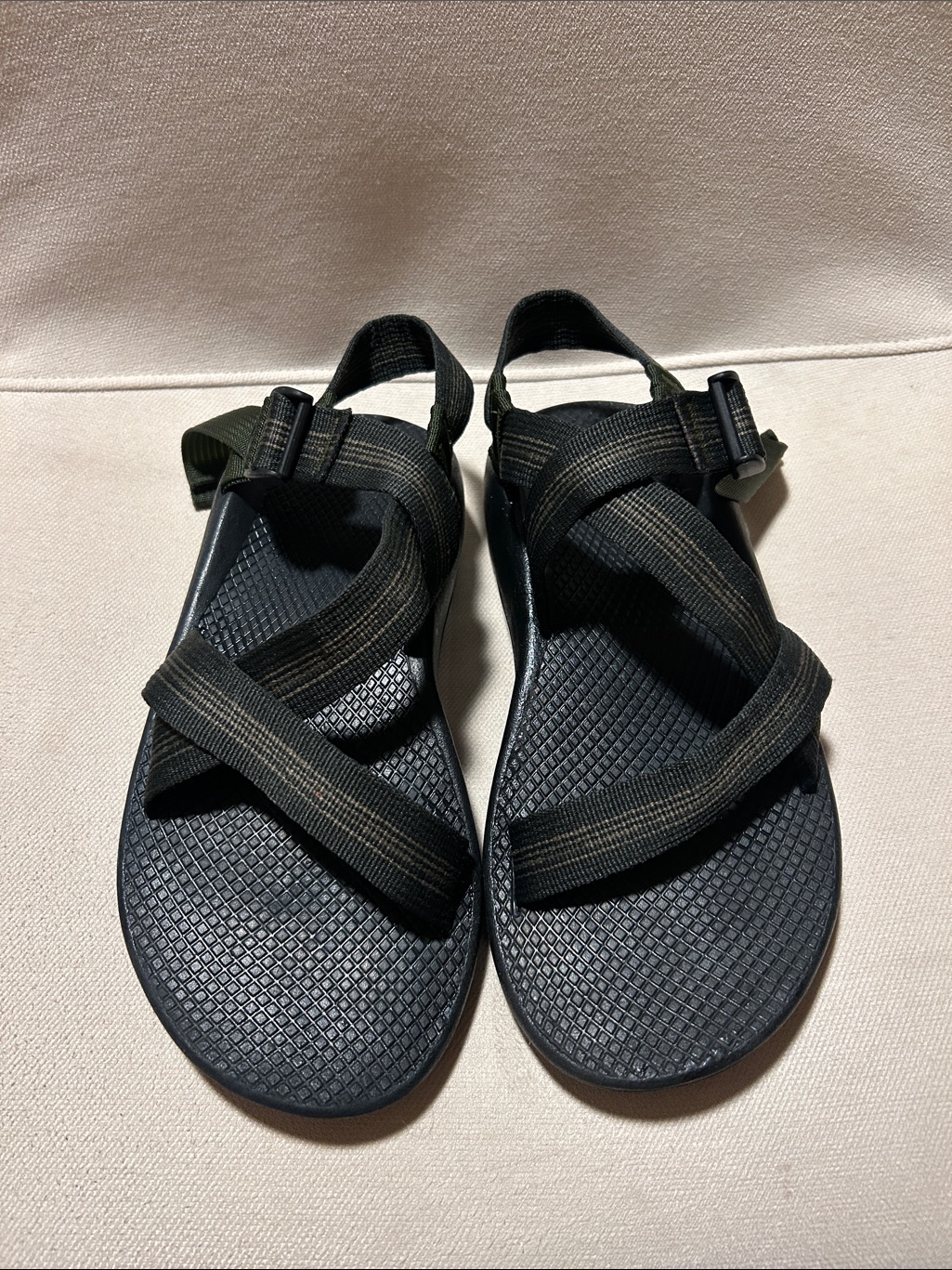 Men’s Chaco Sandals Size 8